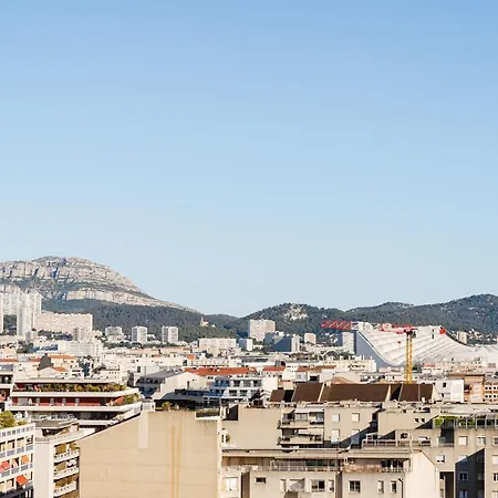 Marseille: Superbe Vue Sur Notre-dame De La Garde Apartment *